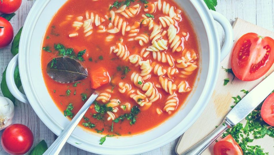 Polish tomato soup with noodles
